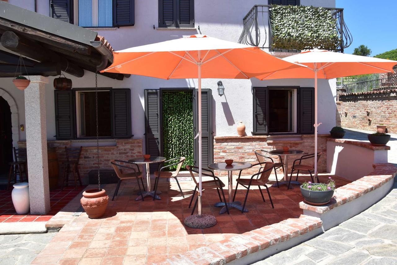B&B La Dolce Vita Priocca Екстер'єр фото