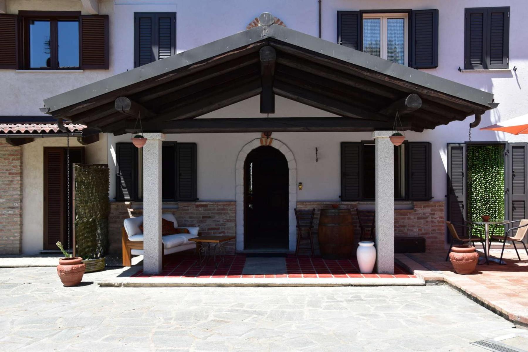 B&B La Dolce Vita Priocca Екстер'єр фото