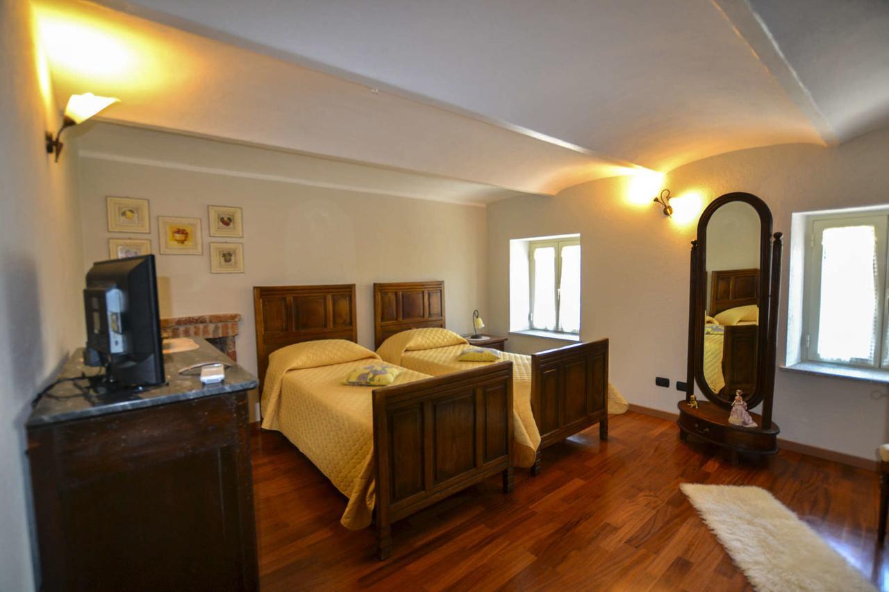 B&B La Dolce Vita Priocca Екстер'єр фото