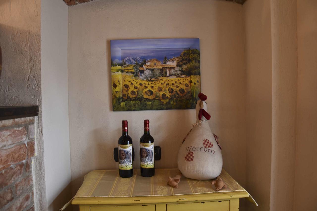 B&B La Dolce Vita Priocca Екстер'єр фото